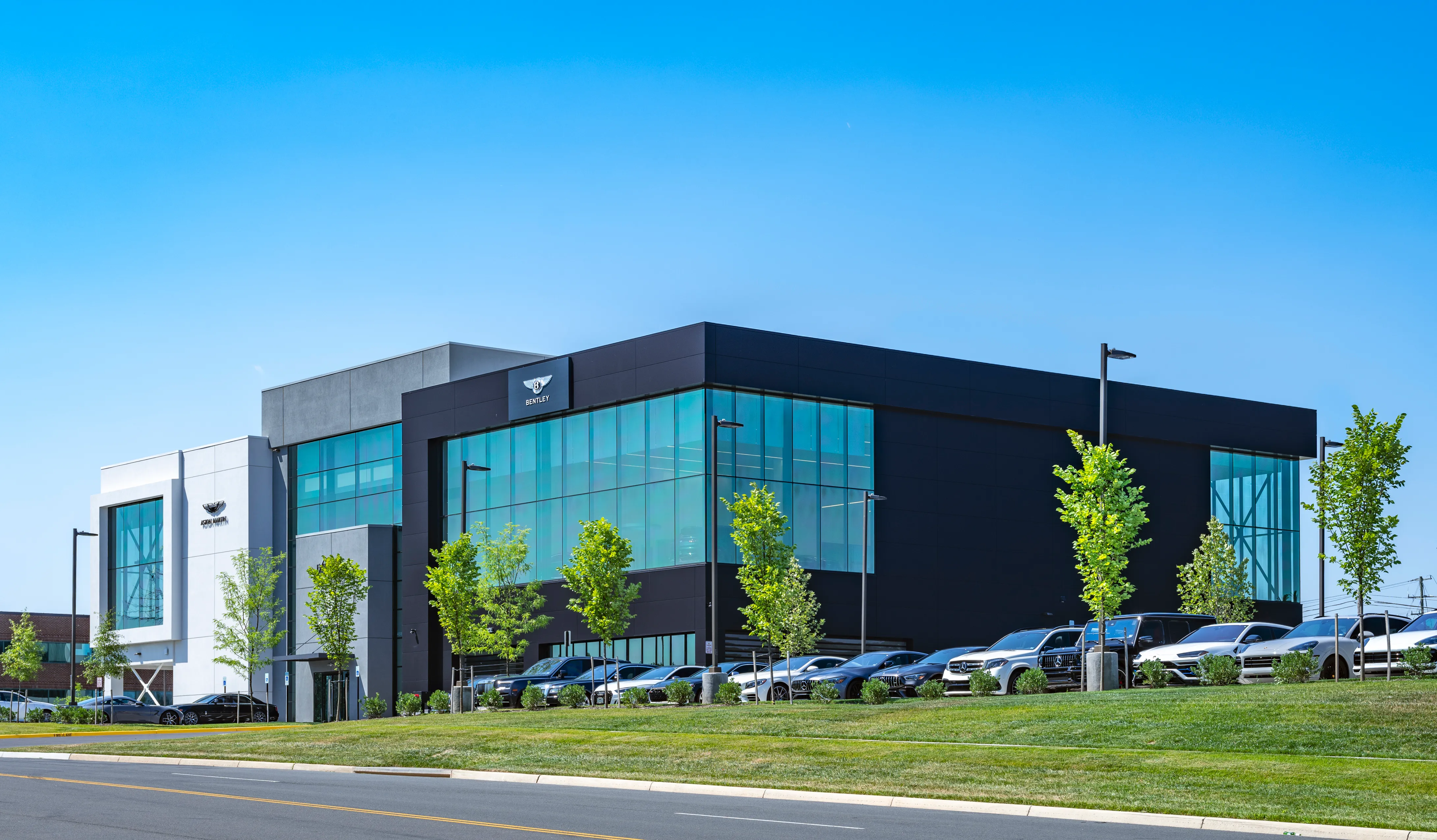 aston martin bentley 2