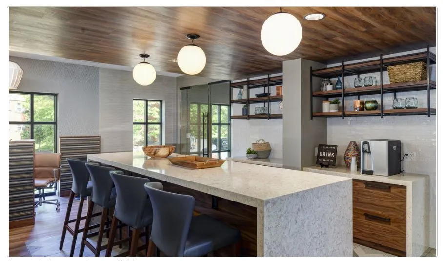 foxchase leasing center 6